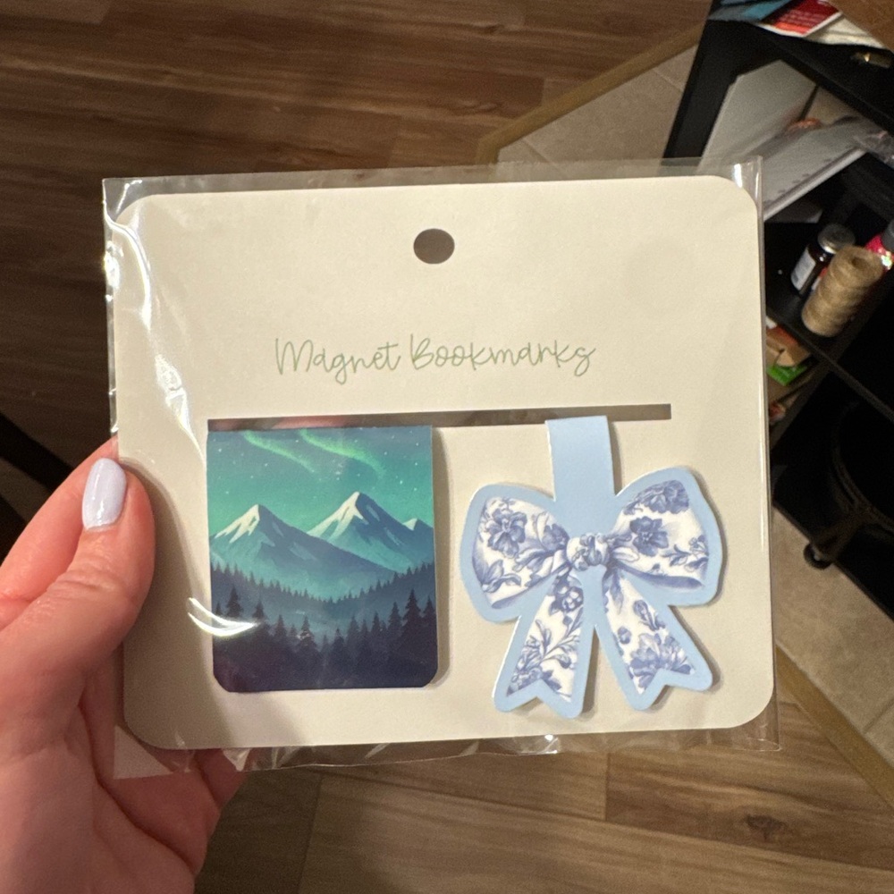 Custom made (by request) Magnet Bookmarks